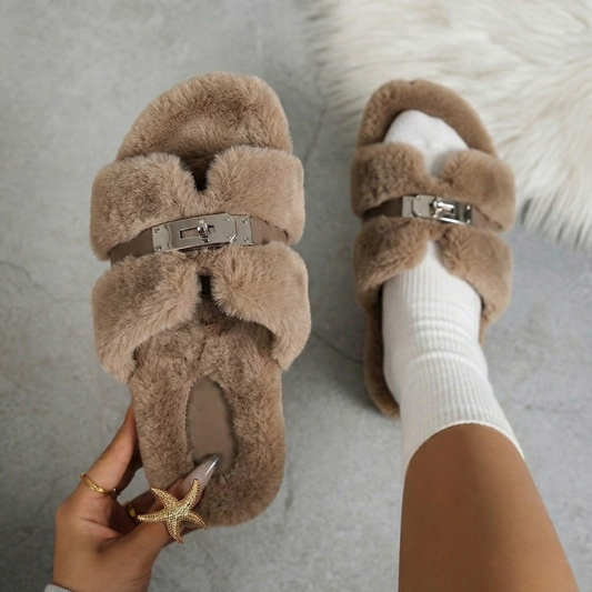 Céleste Plush™ Slides