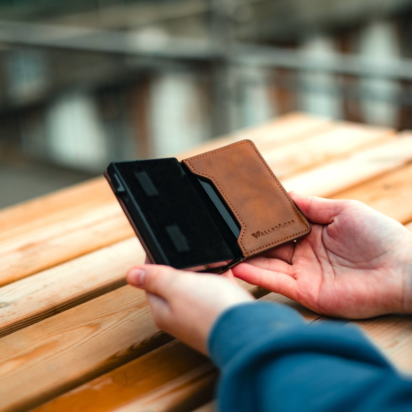 SlideVault™ Wallet