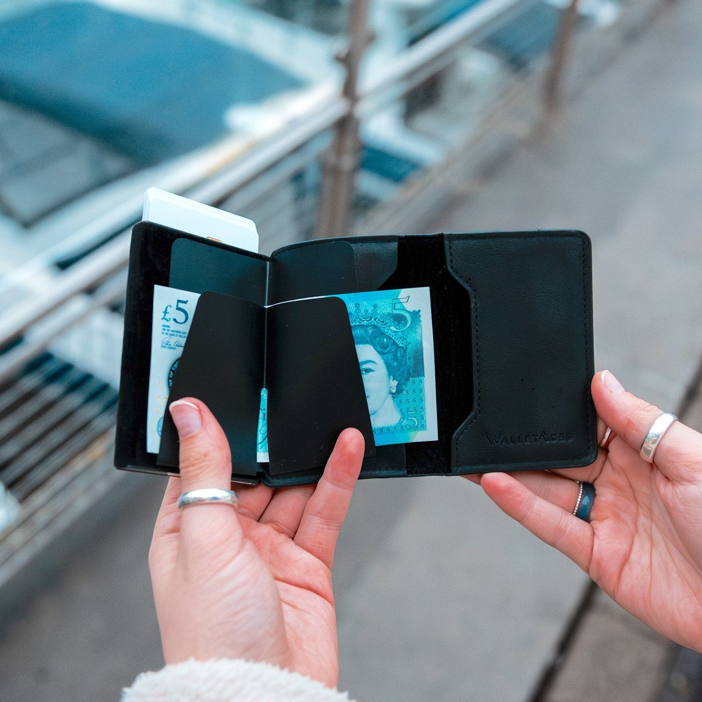 SlideVault™ Wallet