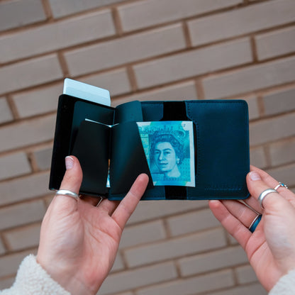 SlideVault™ Wallet
