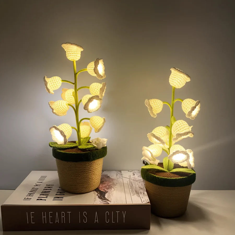 EternalBloom­™ Lily Night Lamp